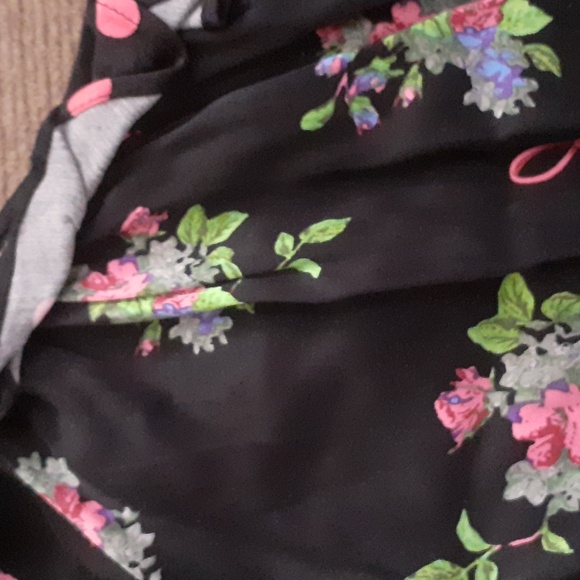 For love and Lemons - Picture 5 of 14